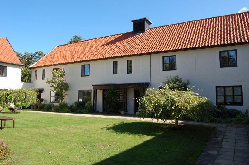 Hasells Courtyard