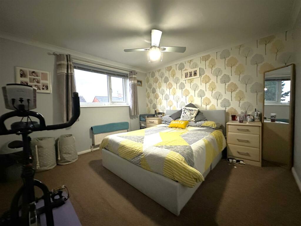 Master Bedroom 815