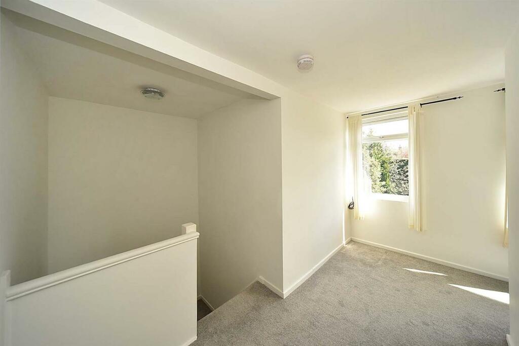 15 Gaddum new landing.jpg