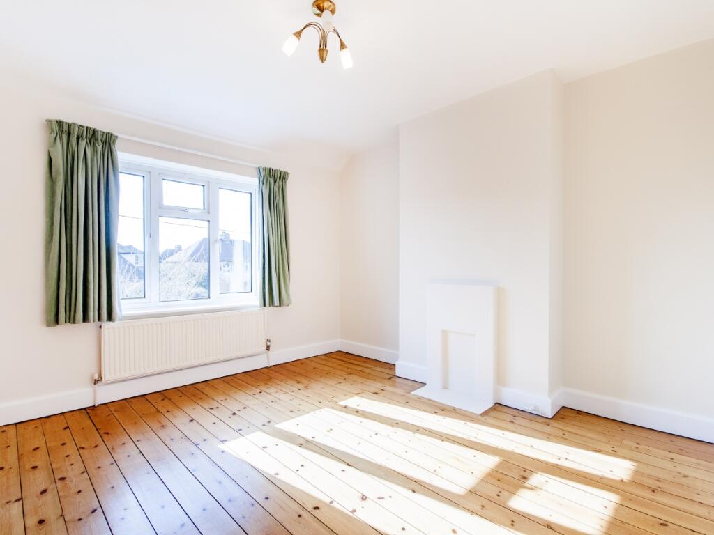 Bedroom7