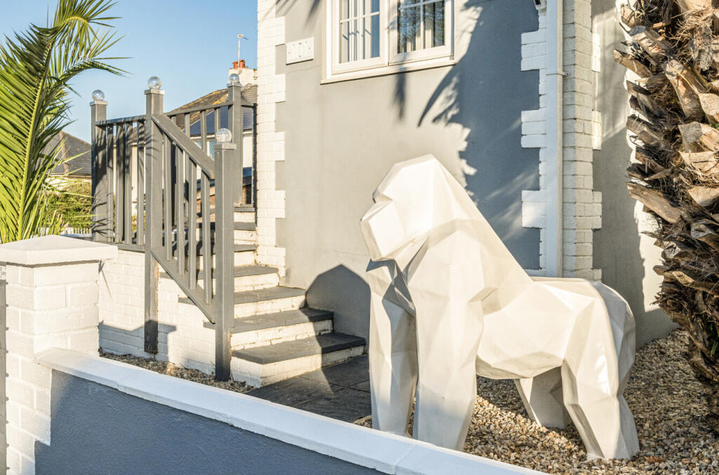 1360091-1-68d4fa8...