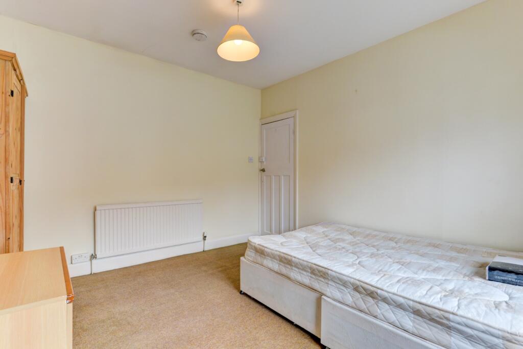 101 Coombe Road Bedroom 5 (2)