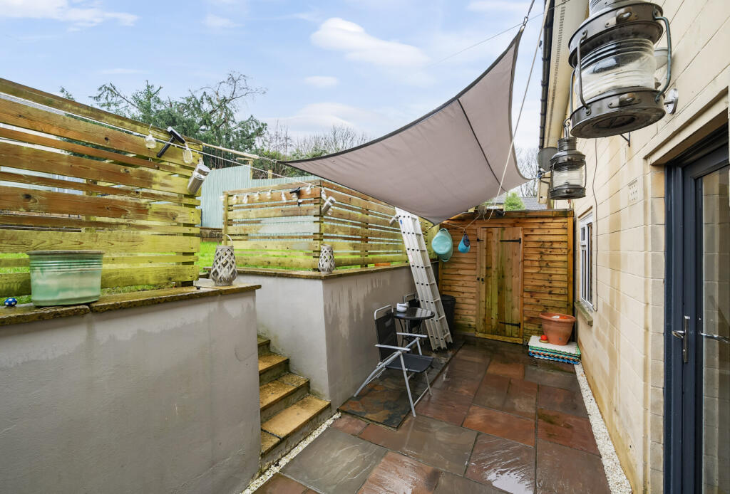 Lower Terrace1237960