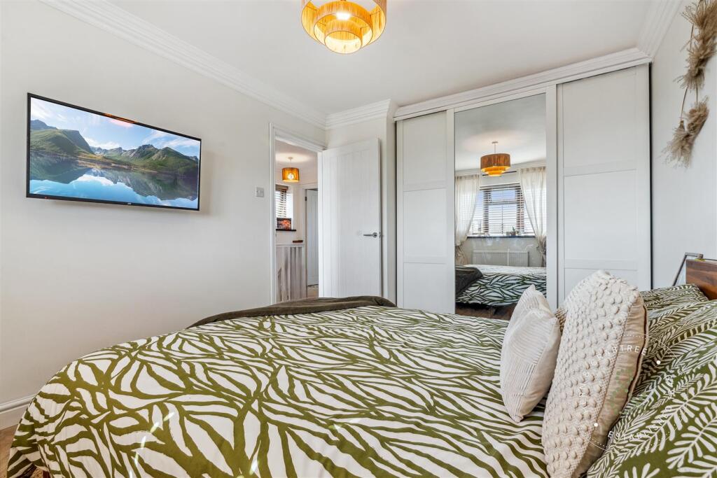 Cae Pant, Caerphilly, Hern Crabtree (35).jpg