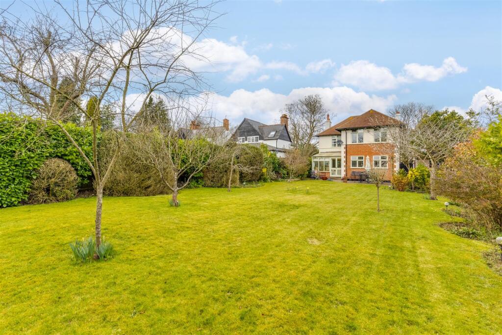 Nevells Road 225-35.jpg