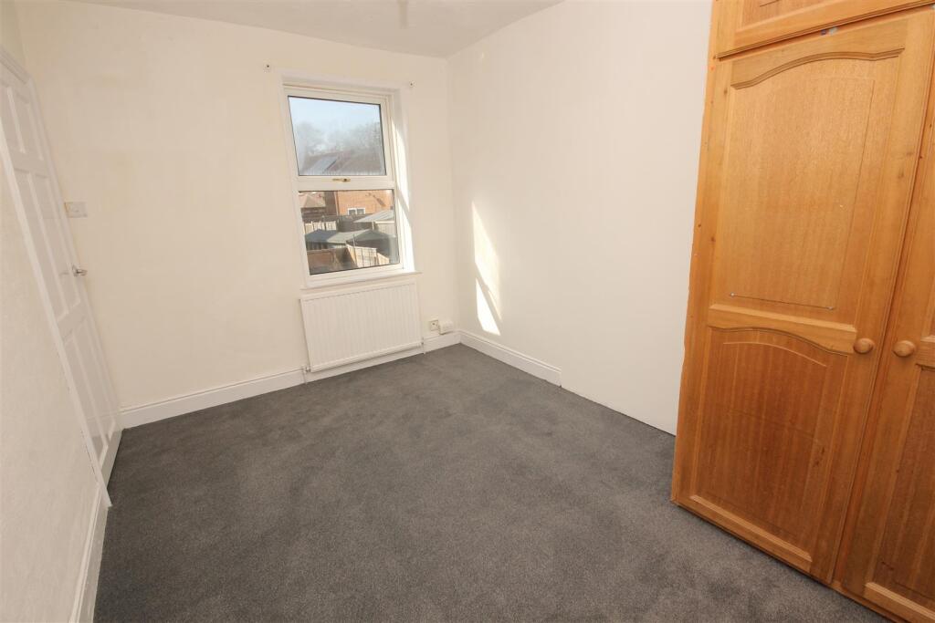 Bedroom 2.jpg