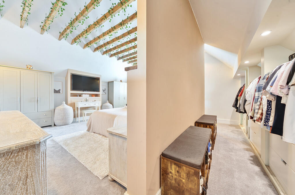 1298096-53-682dd3...