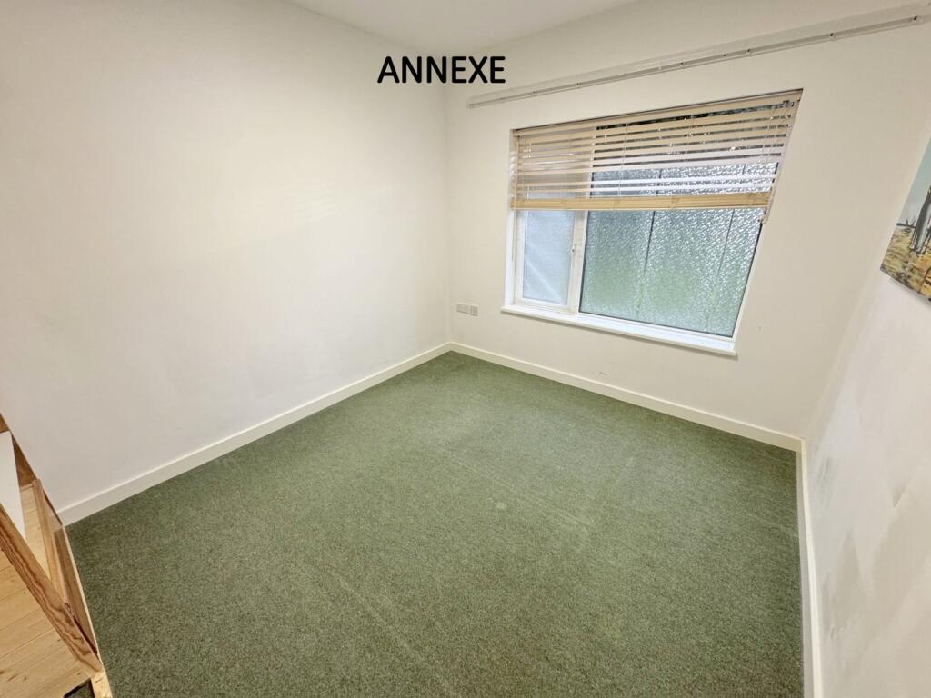 Annexe bedroom 2