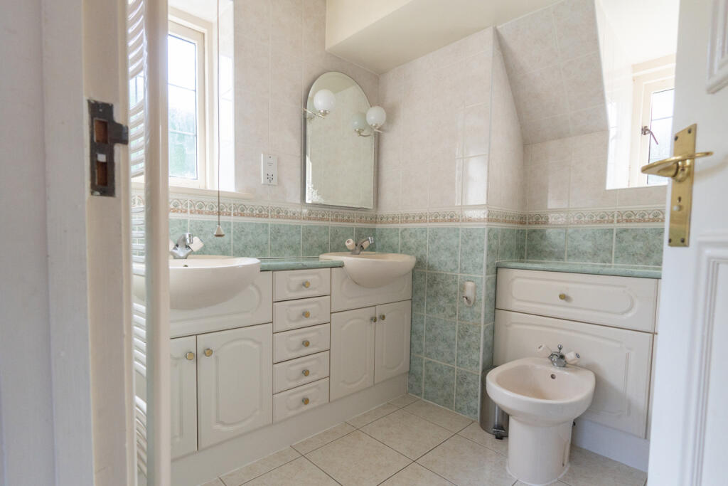 Master ensuite