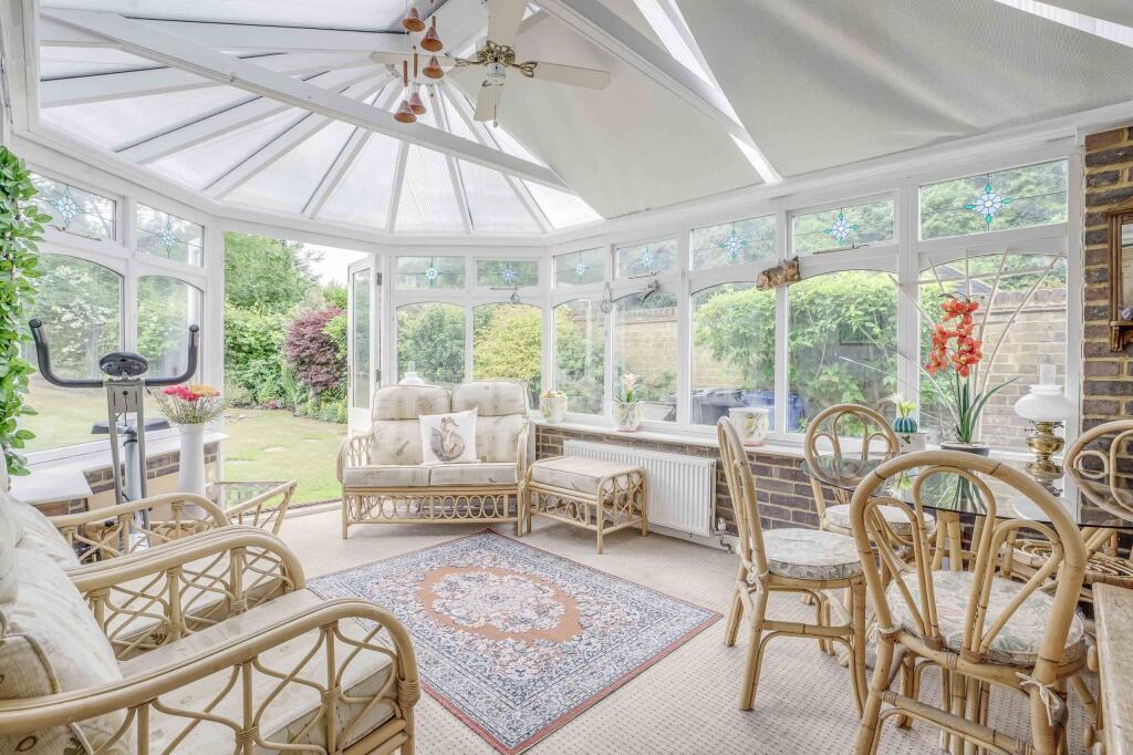 Little Garlands, Grange Lane, SL6 9RP (LOW RES)-11