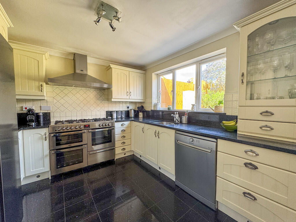 kitchen1