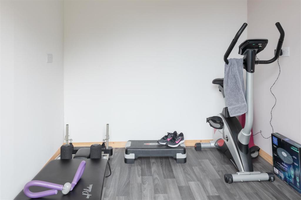 Gym/Office