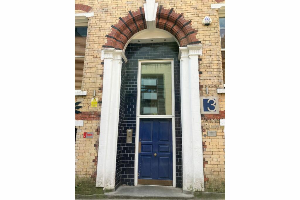 Communal Entrance