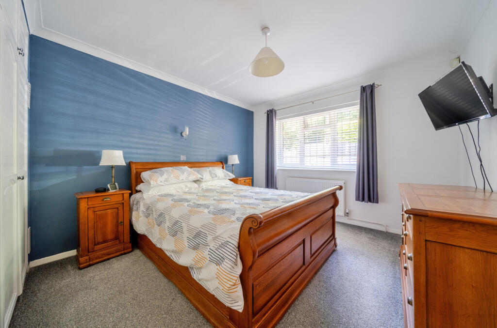 1321071-3-686fabc...