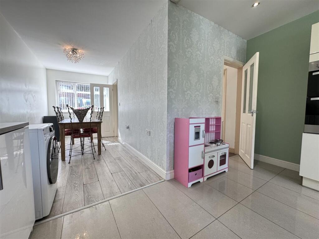 IMG_8466 (Large).JPG