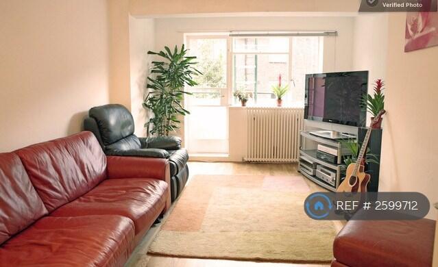 Lounge And Balcony