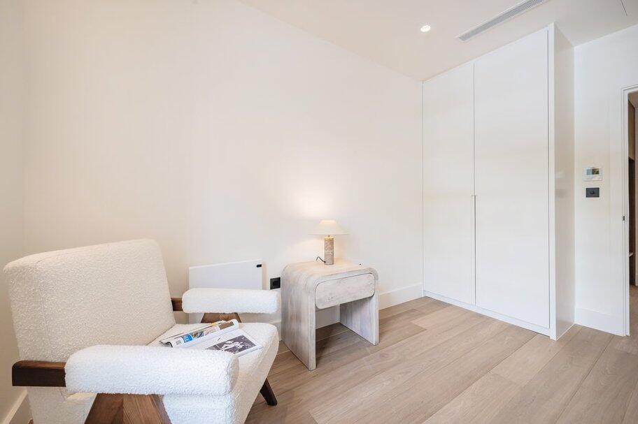 Flat