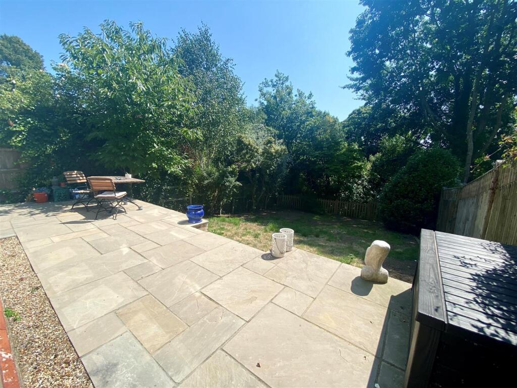 LIMEPAT2.jpg