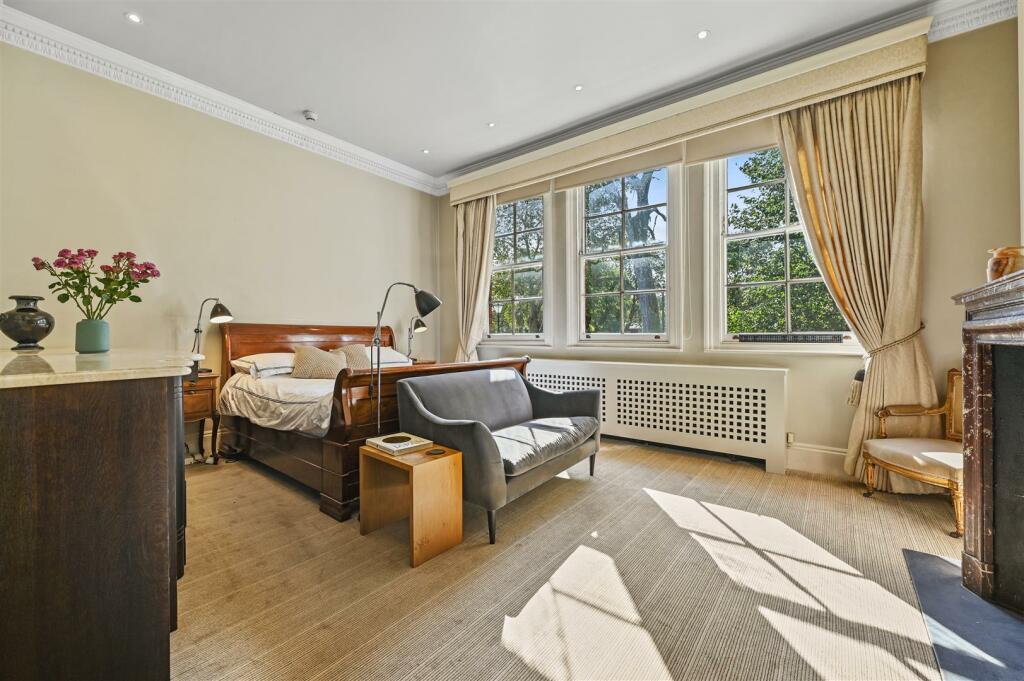 FB - Brook Green - Bedroom3 (1).JPG