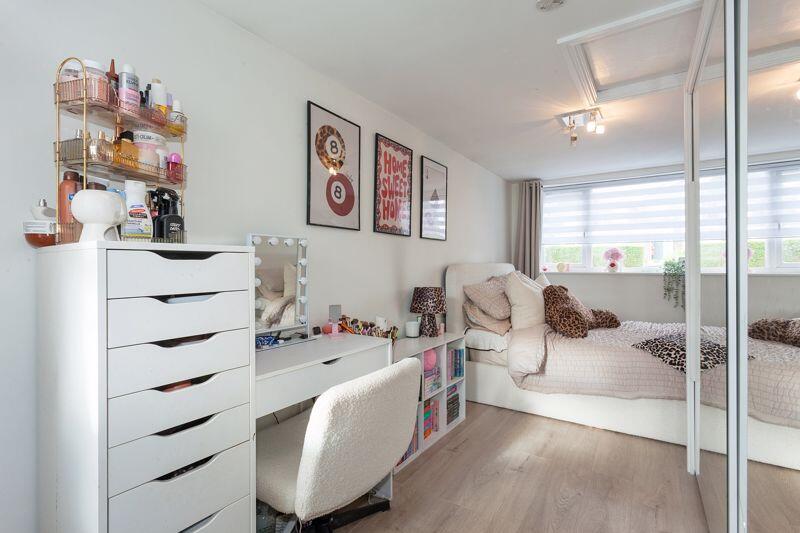 BEDROOM 5/FAMILY ROOM