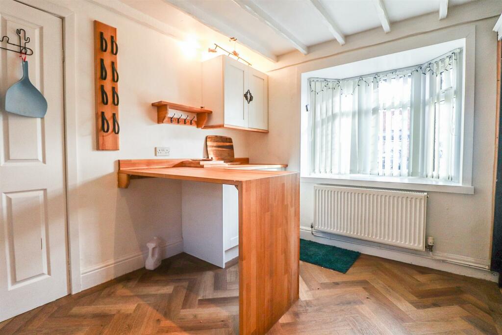 Kitchen/Breakfast Room