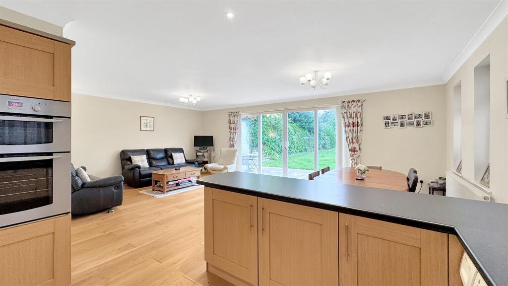 Kitchen Lounge Diner