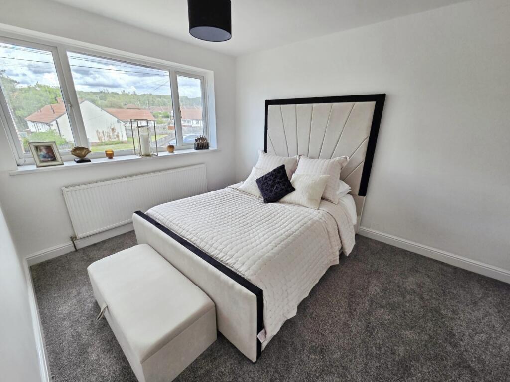 pbox-bedroom-329764.jpg