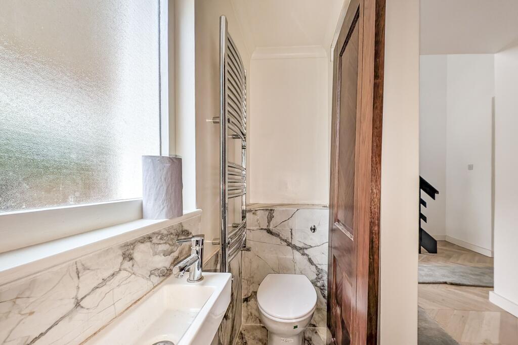 Lower Birtley, Grayswood Road, Surrey, GU27 2DL