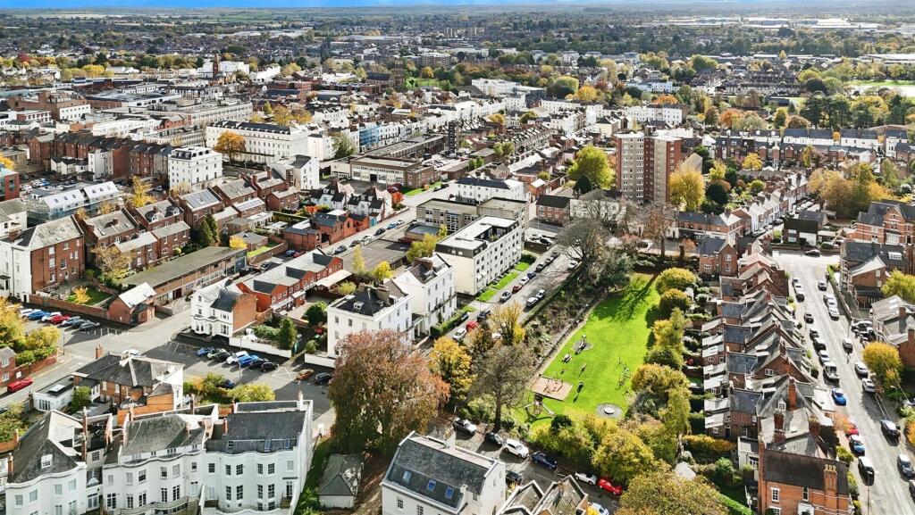 b659486b-ly_20251021_10034 E2 80 AFpm_0855_1761048