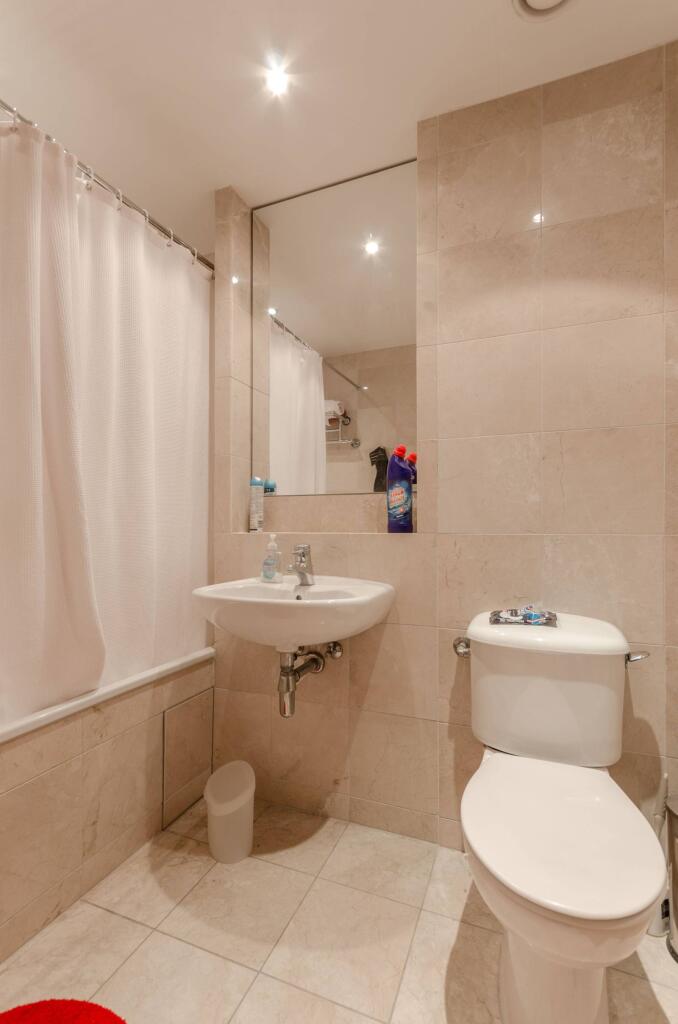 Eaton House, Westferry Circus, Canary Wharf, London, E14