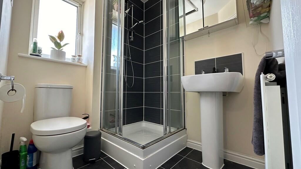 Ensuite