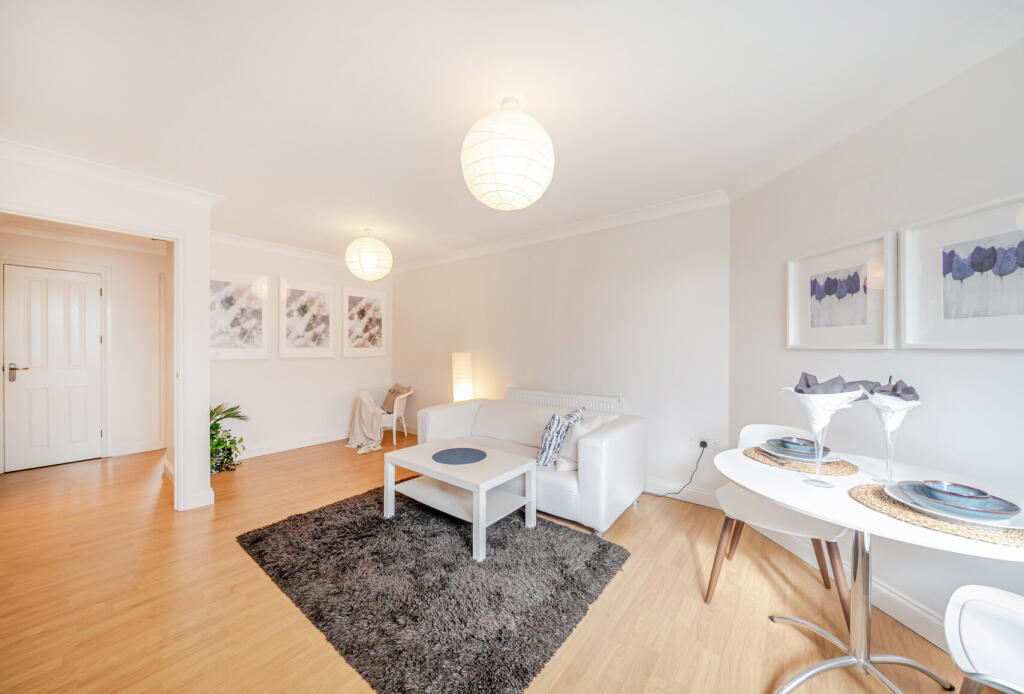 1369014-5-68ef89a...