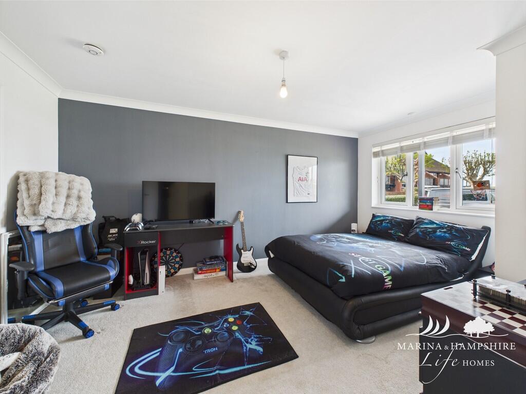 CAM03691G0-PR0049...