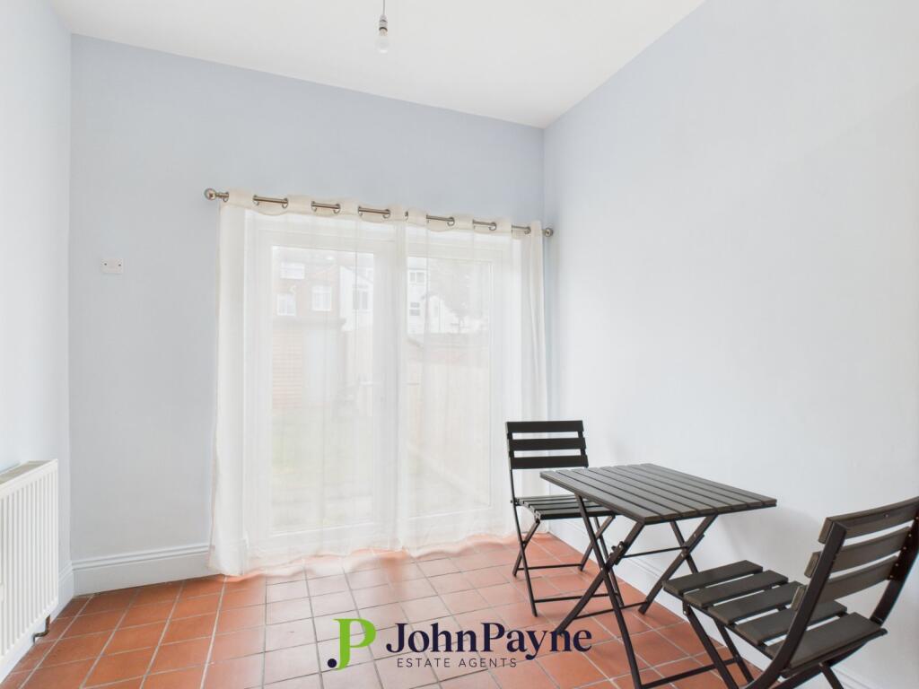 Breakfast Room