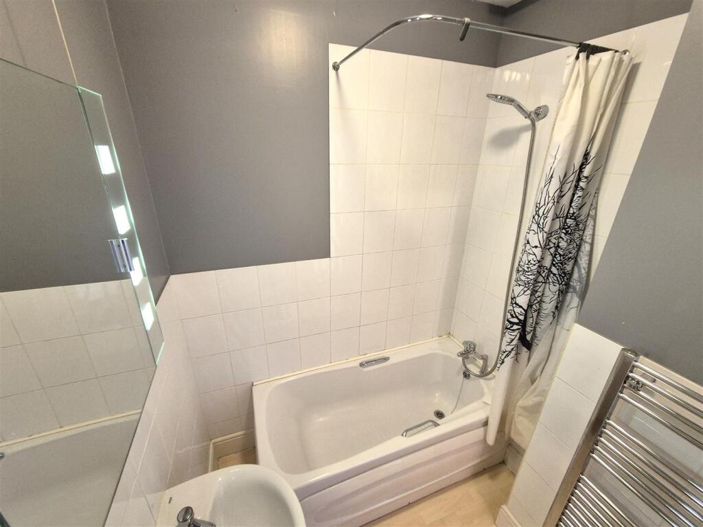 seabat2.jpg