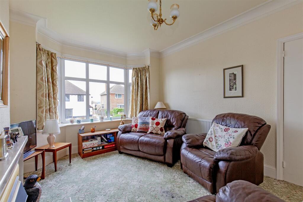 Reception Room-3.jpg