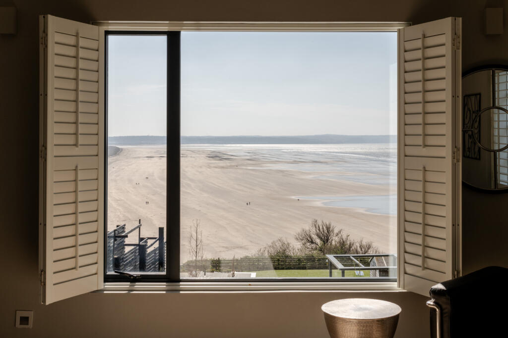 275316 - 20250402-THE-CHALET_N0.8_SAUNTON-SANDS...