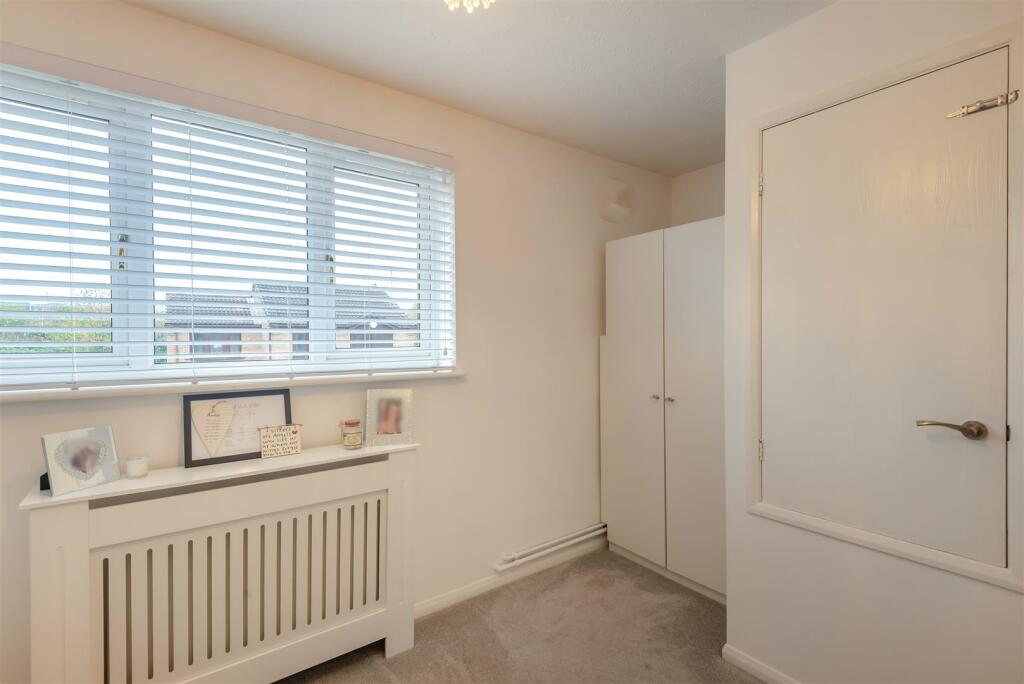 8627565-interior19.jpg