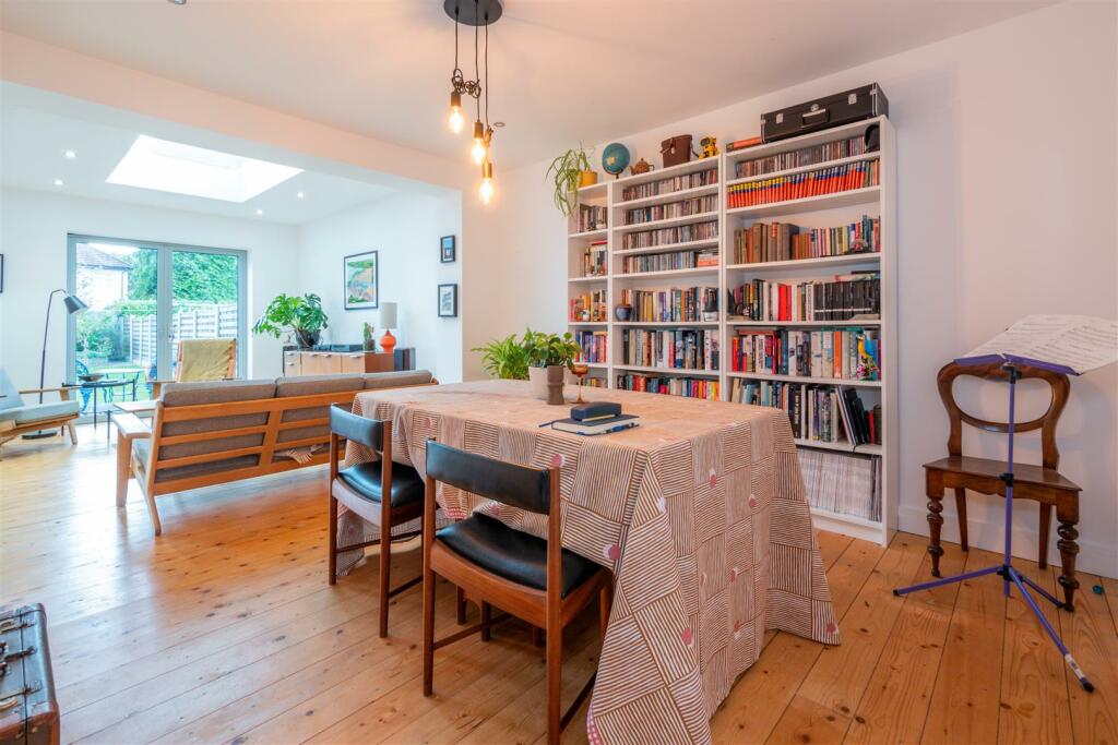 Open Plan Living Dining Kitchen