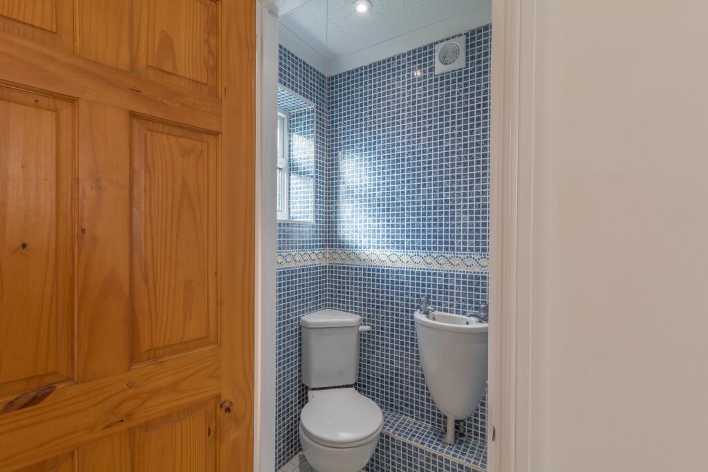 25 Merlin Way (8)