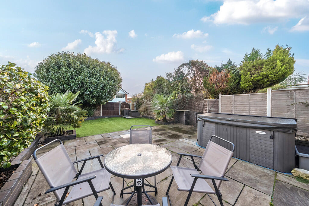 1383227-9-6929cf3...