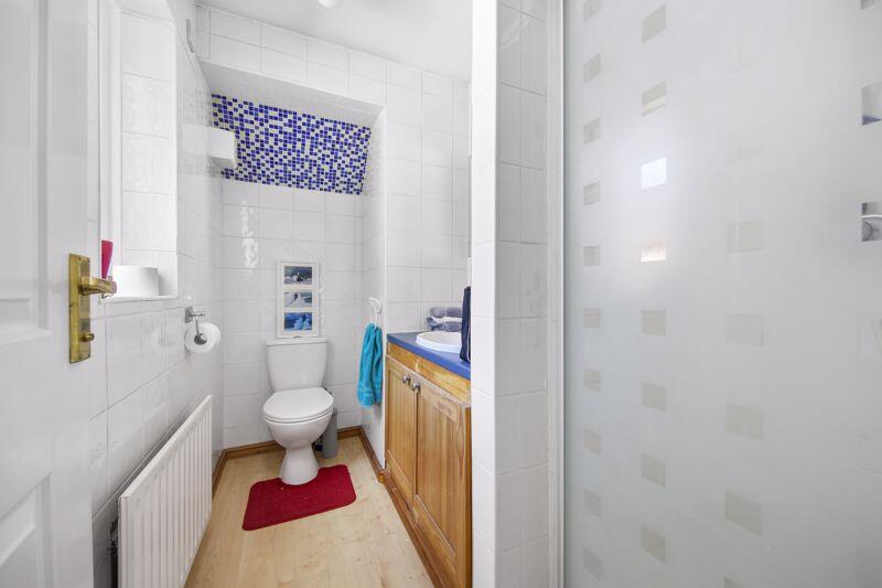 Ensuite