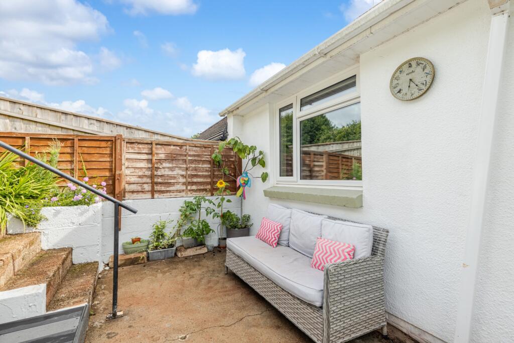 A08 - 14 Clifton Crescent, Paignton - 250626