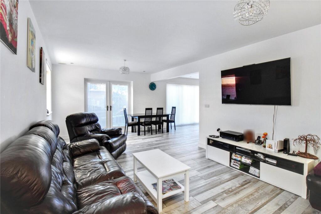 Kitchen/Family Room