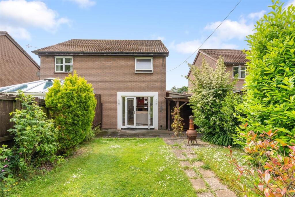 Camelot Way, HernCrabtree (10).jpg