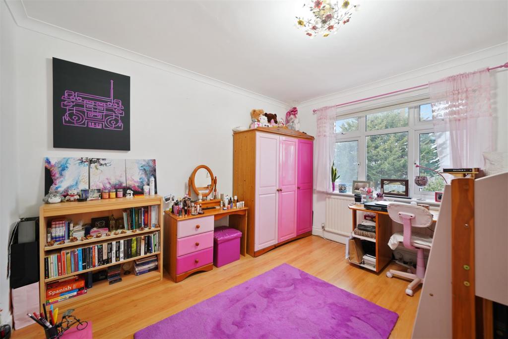 62 Blockley Road - FMf2sTla0HBjw0e8LC8X.jpg