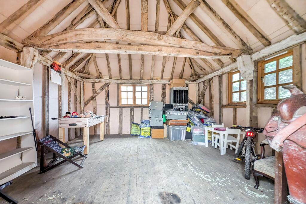 Lower Birtley, Grayswood Road, Surrey, GU27 2DL