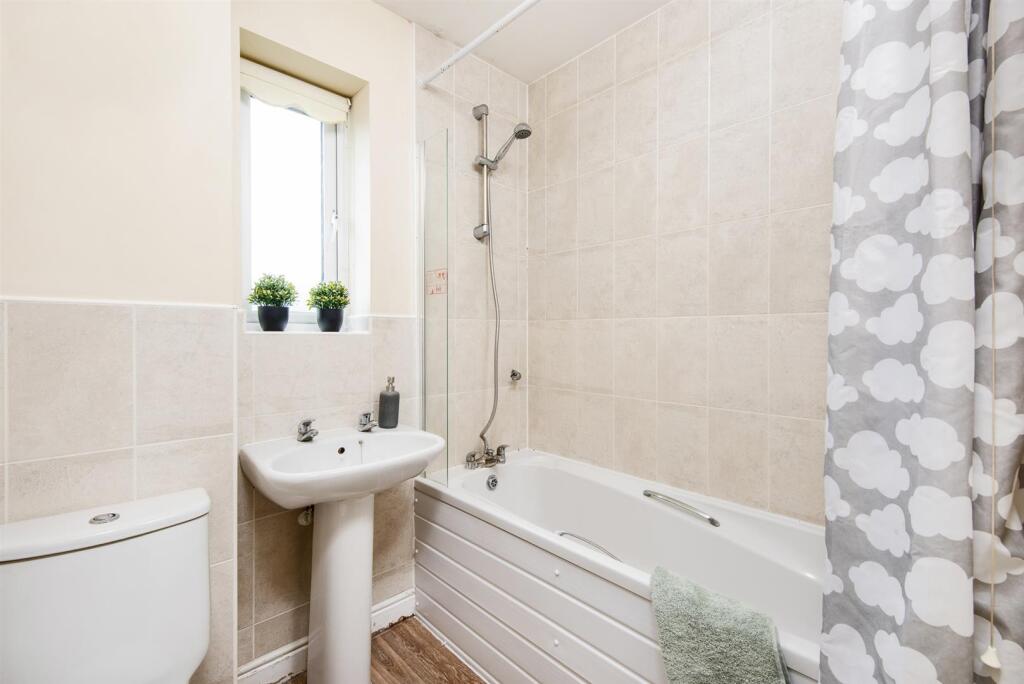 4 Middlewood Close, Bath, BA2 2TU-8.jpg