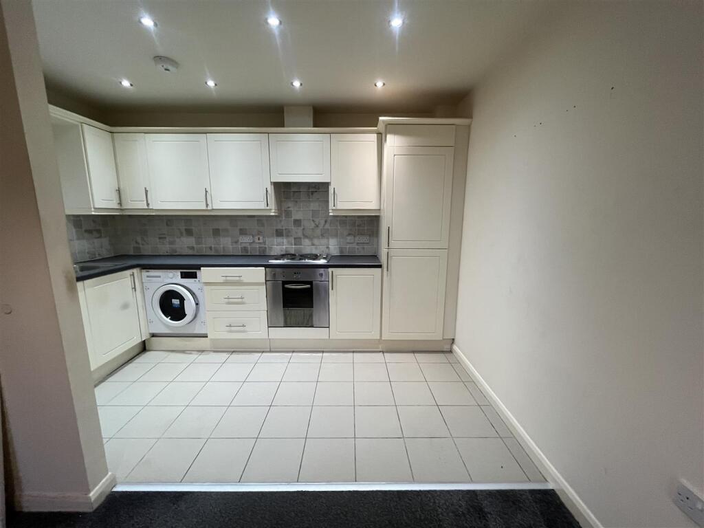 Open Plan Lounge Dining Kitchen