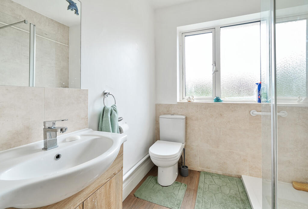 1305032-20-684aae...